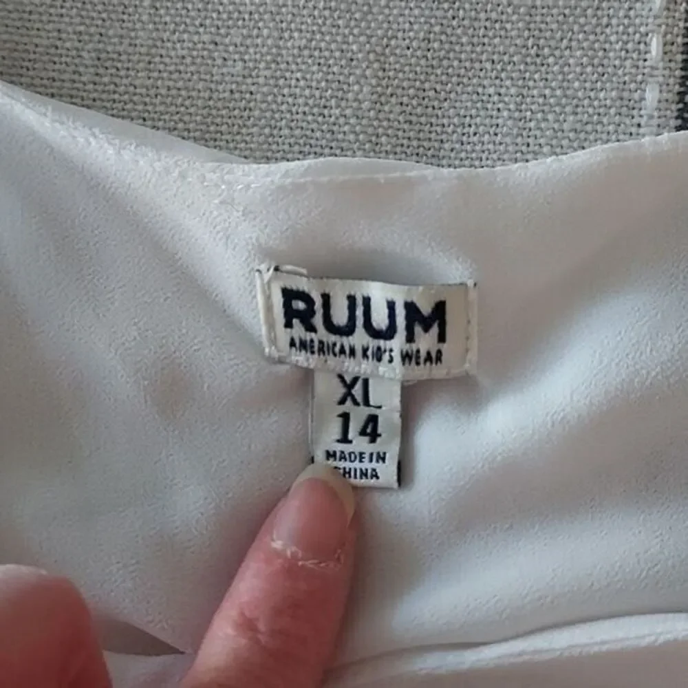 Ruum Girls XL 14 White Sleeveless Dressy Tank‎ Top Blouse Zipper Accent